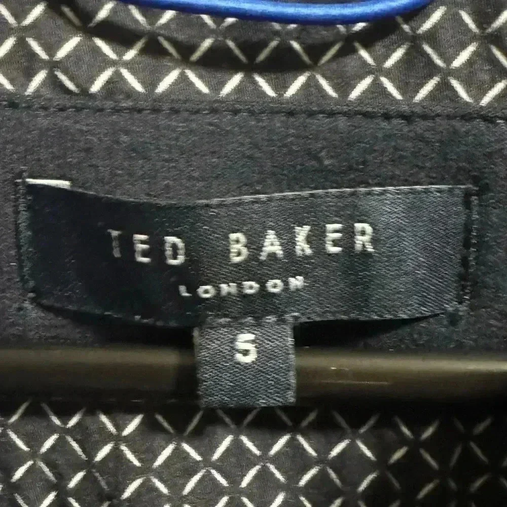 Ted Baker trendy classic